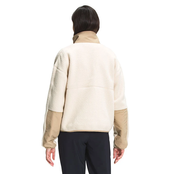 The North Face Women's Cragmont Fleece Jacket - Image 14