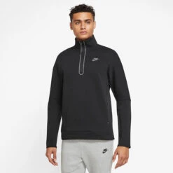Nike Men's Sportswear Tech Fleece 1/2-Zip Top